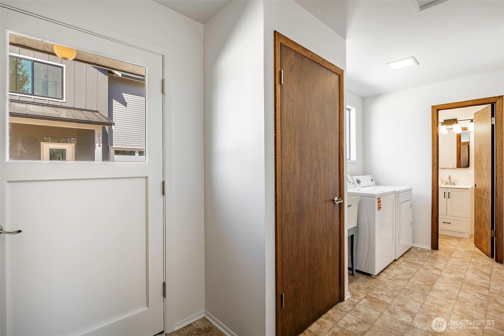 215 E Front Street Lynden WA 98264