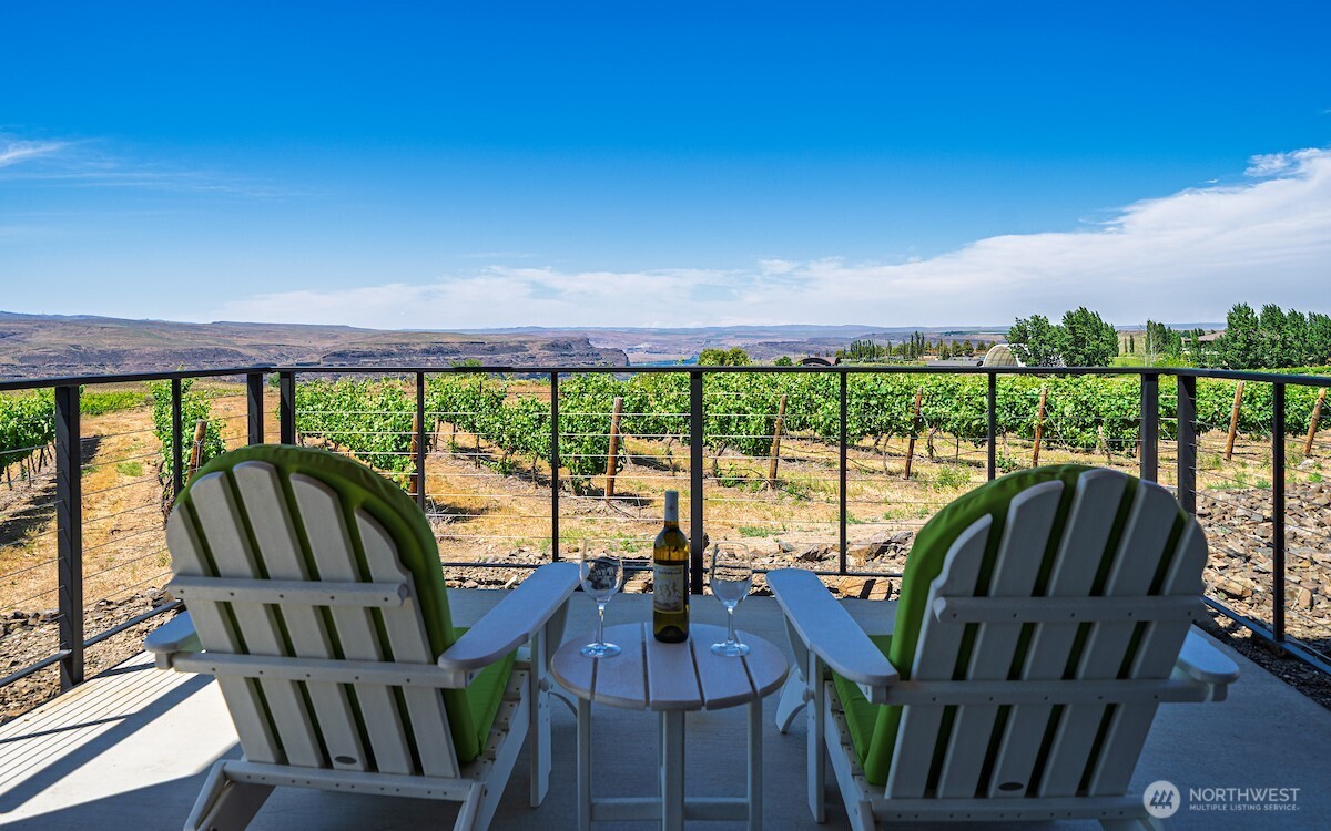 23648 Cliffe Pointe Road NW Quincy WA 98848