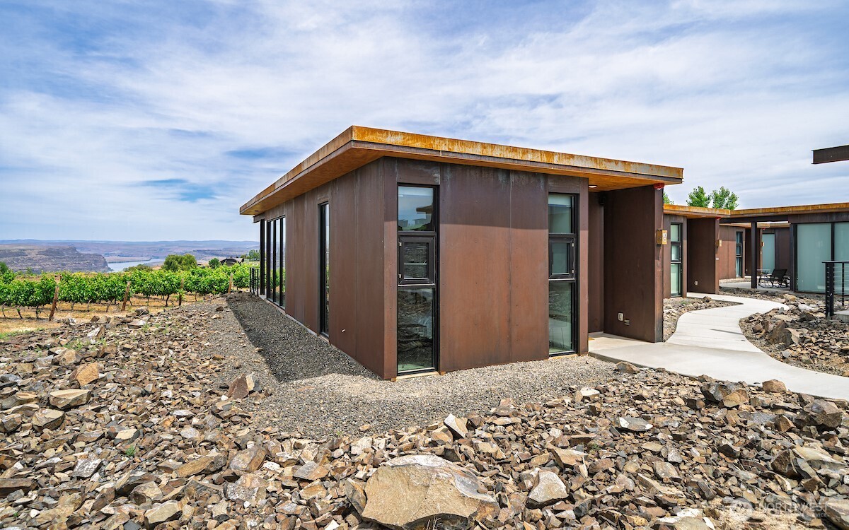 23648 Cliffe Pointe Road NW Quincy WA 98848
