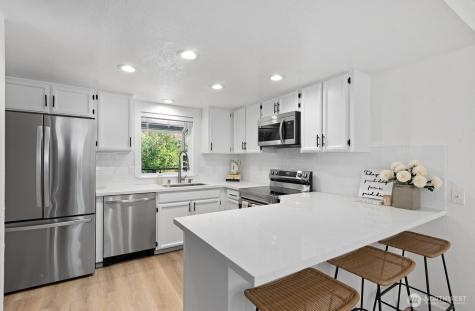 12303 SE 60th Street Bellevue WA 98006