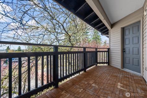 12303 SE 60th Street Bellevue WA 98006