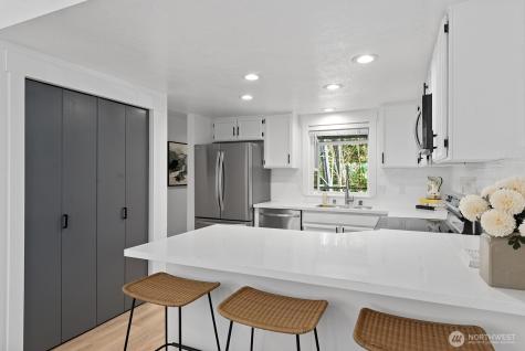 12303 SE 60th Street Bellevue WA 98006