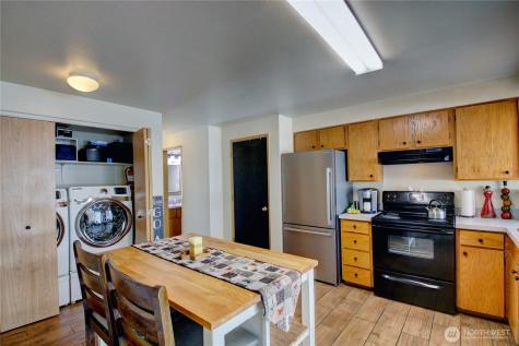 811 S Laventure Road Mount Vernon WA 98274