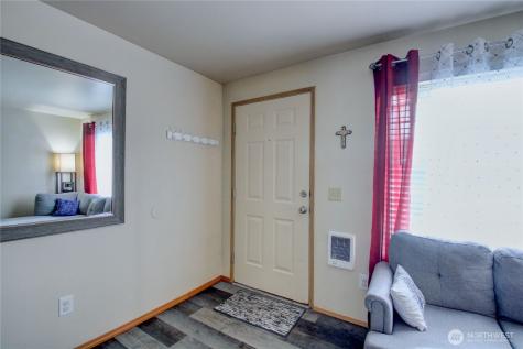 811 S Laventure Road Mount Vernon WA 98274