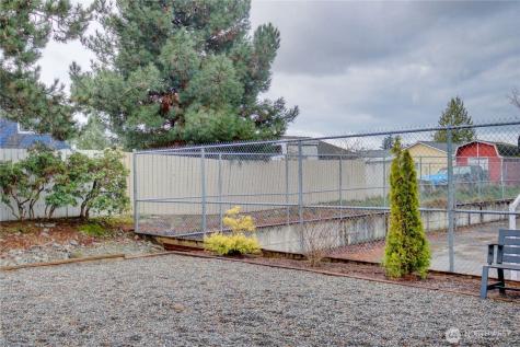 811 S Laventure Road Mount Vernon WA 98274