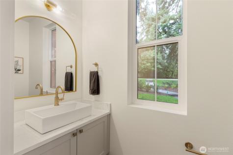 11607 NE 112th Street Kirkland WA 98033