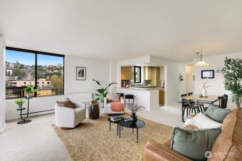 521 5th Avenue W Seattle WA 98119
