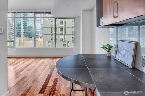 910 Lenora Street Seattle WA 98121