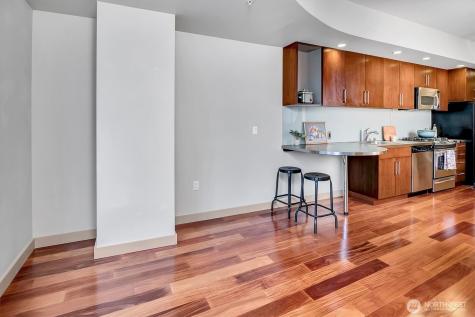 910 Lenora Street Seattle WA 98121