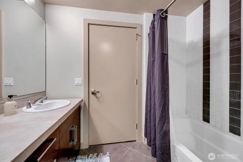 910 Lenora Street Seattle WA 98121