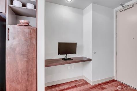 910 Lenora Street Seattle WA 98121