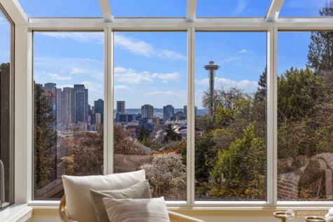 1231 5th Avenue N Seattle WA 98109