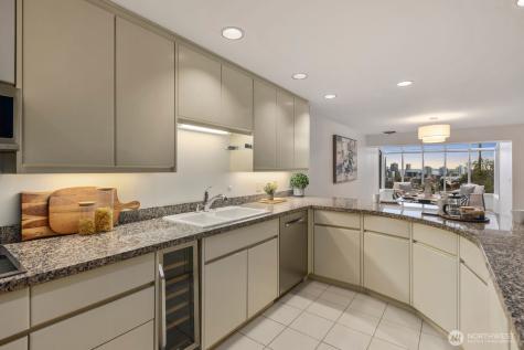 1231 5th Avenue N Seattle WA 98109