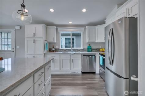 5911 162nd Street Ct E Puyallup WA 98375