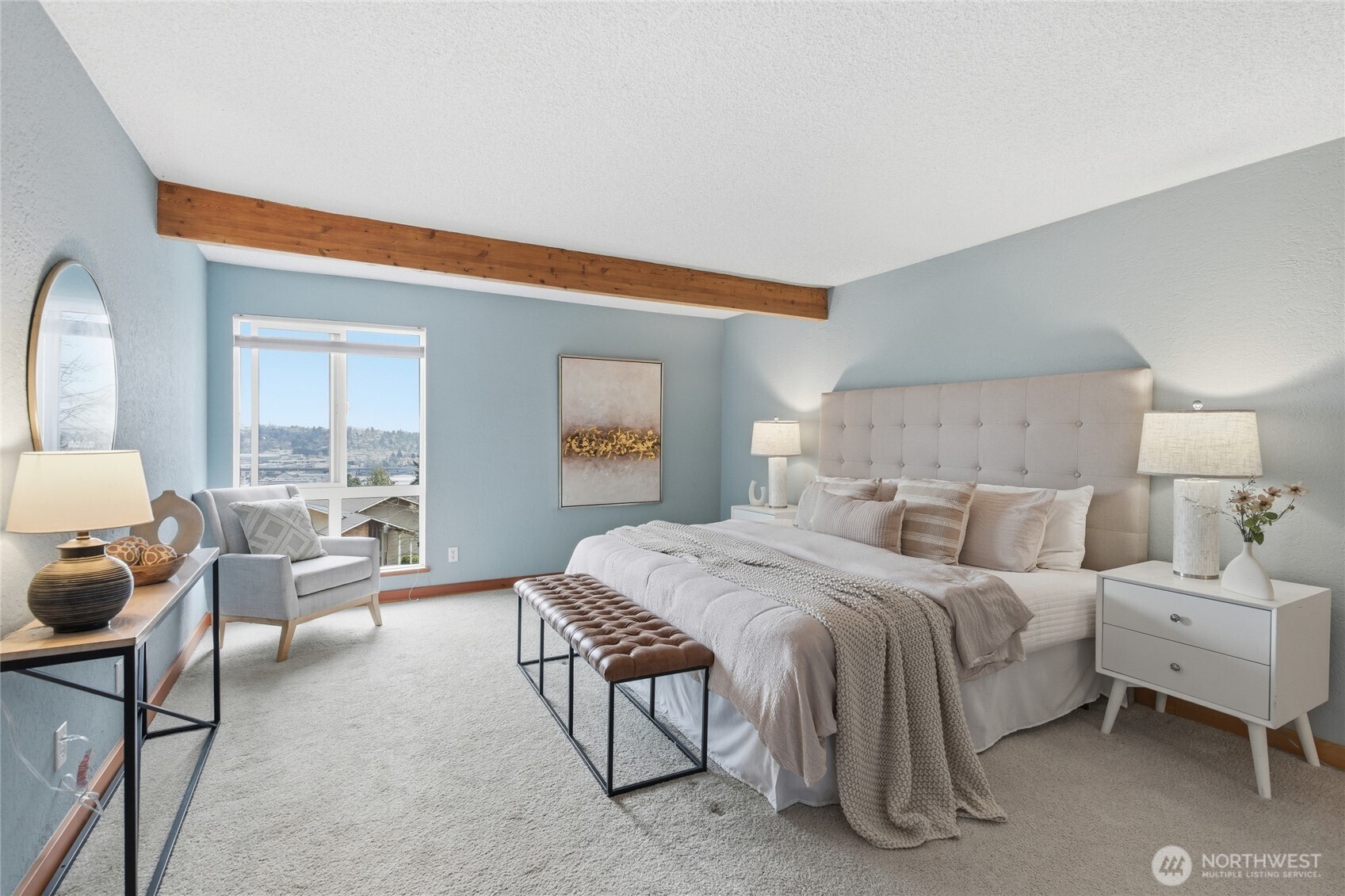 2500 W Manor Place Seattle WA 98199