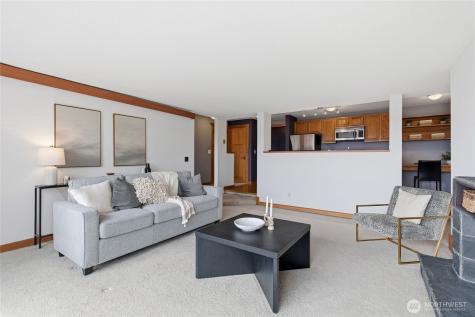 2500 W Manor Place Seattle WA 98199