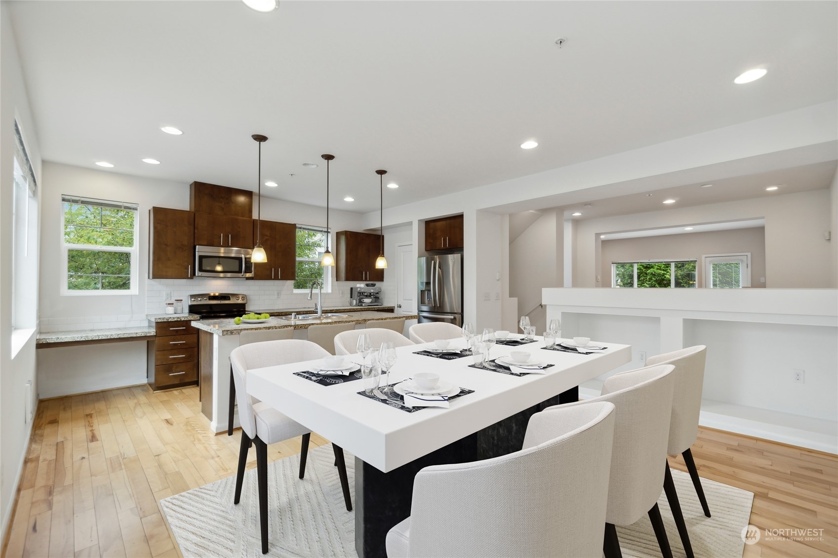 15720 Manor Way Lynnwood WA 98087