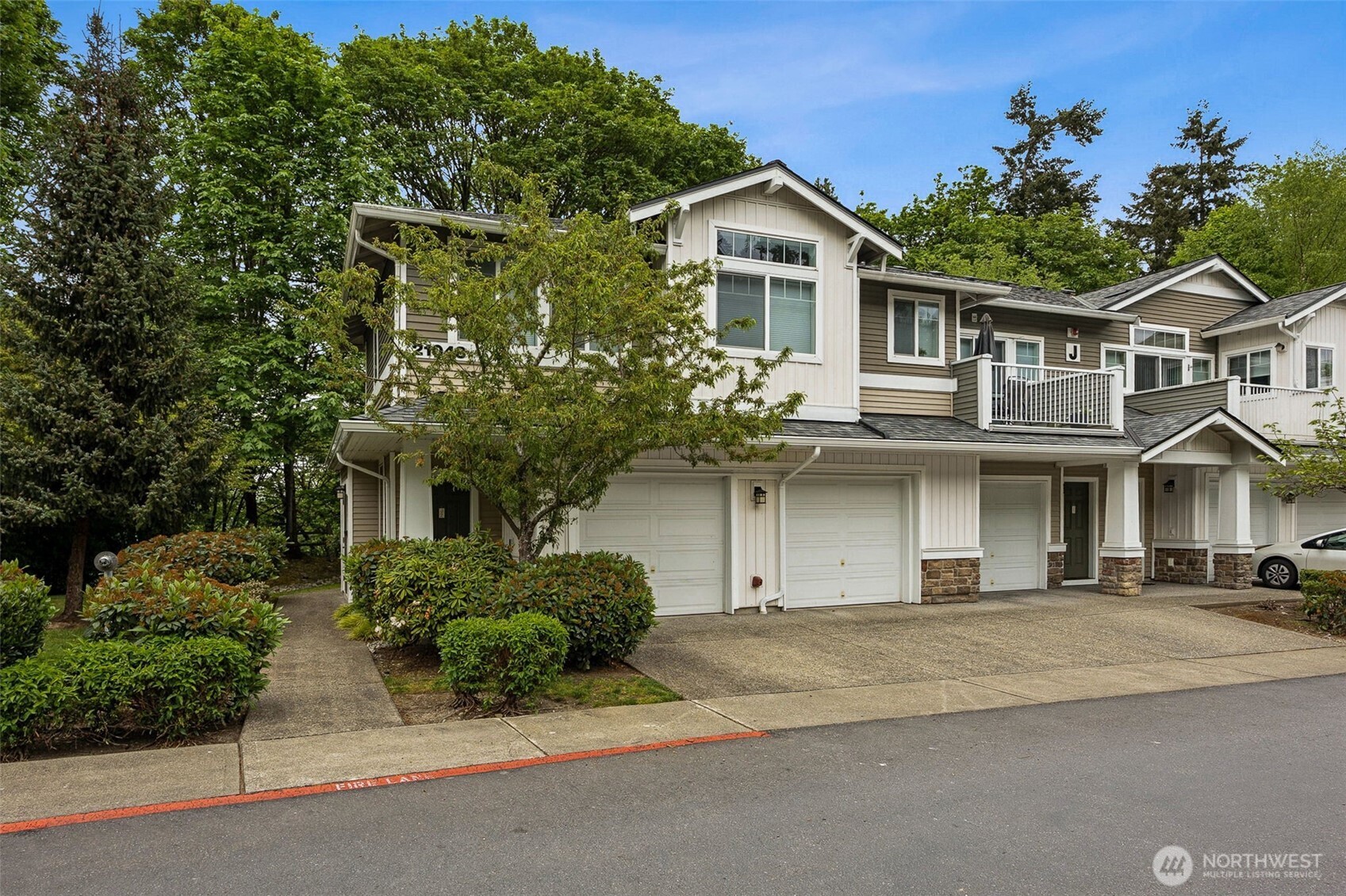 21048 40th Place S Seatac WA 98198