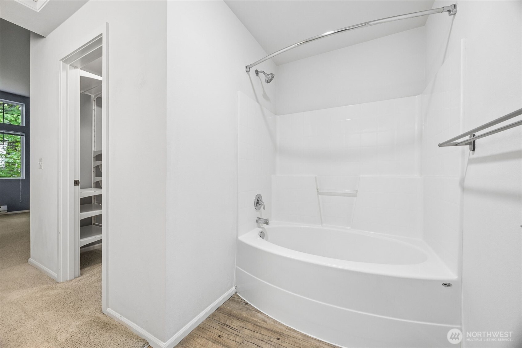 21048 40th Place S Seatac WA 98198