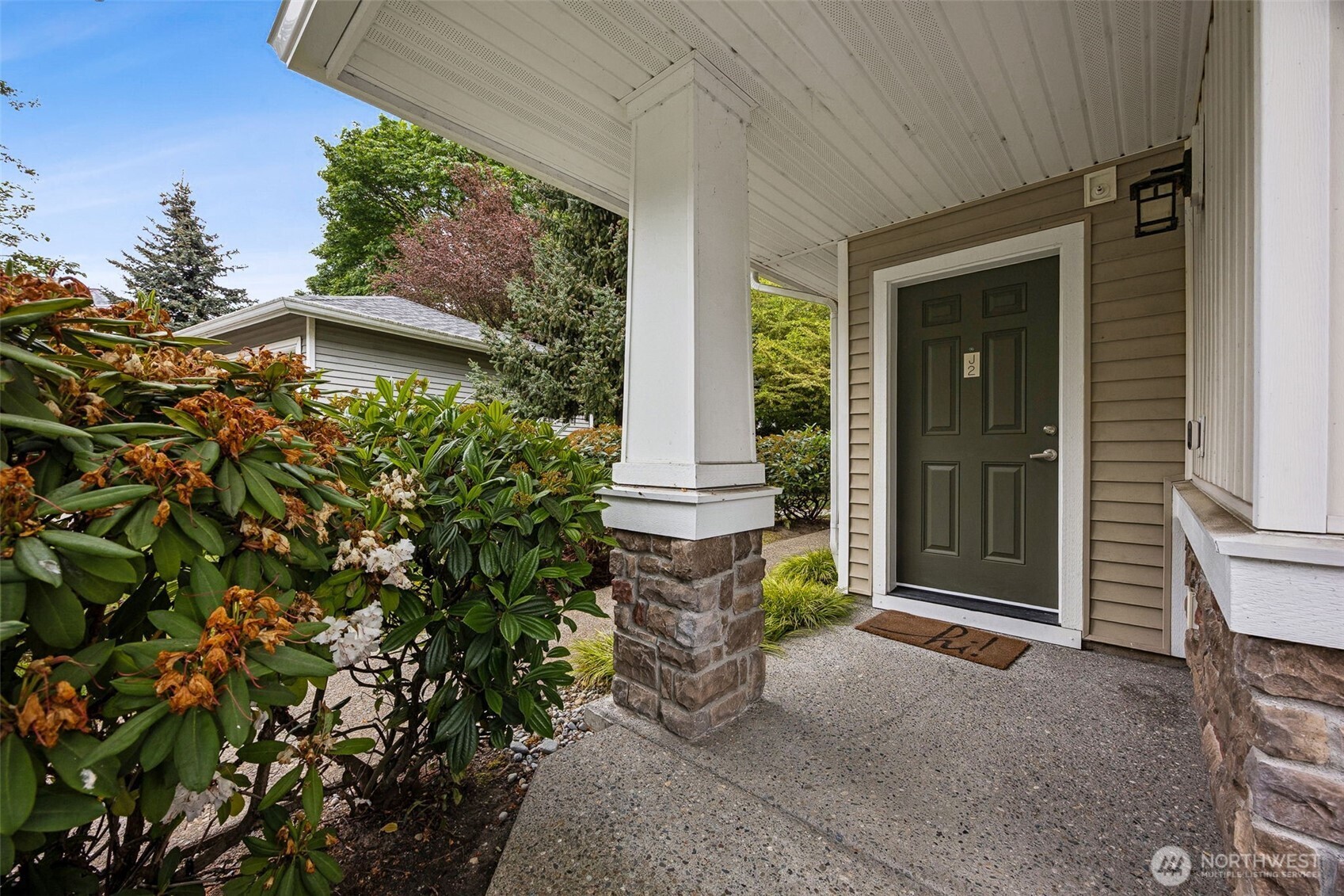 21048 40th Place S Seatac WA 98198