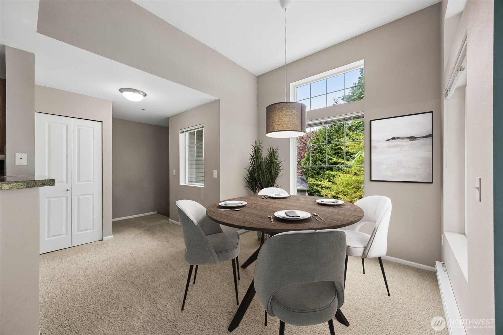 21048 40th Place S Seatac WA 98198