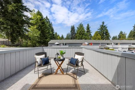 5533 Bridgeport Way W University Place WA 98467