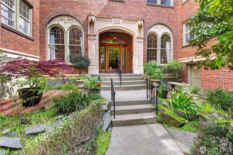 124 Warren Avenue N Seattle WA 98109