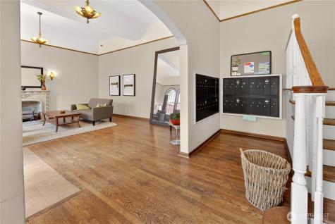 124 Warren Avenue N Seattle WA 98109