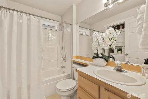506 NE 73rd Street Seattle WA 98115