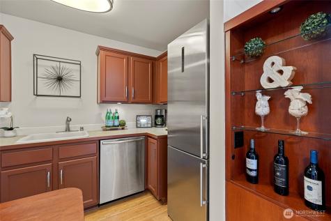 506 NE 73rd Street Seattle WA 98115