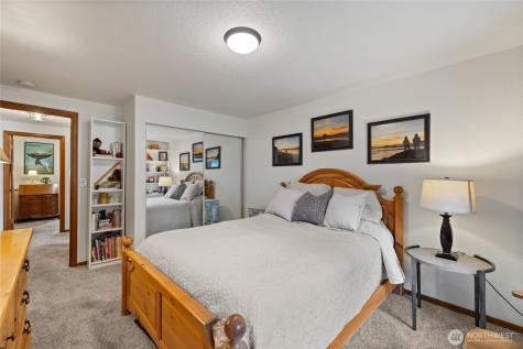 1318 Boise Street Fircrest WA 98466