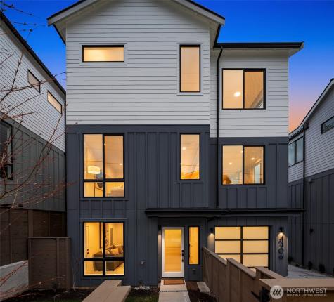 4406 1st Avenue NE Seattle WA 98105