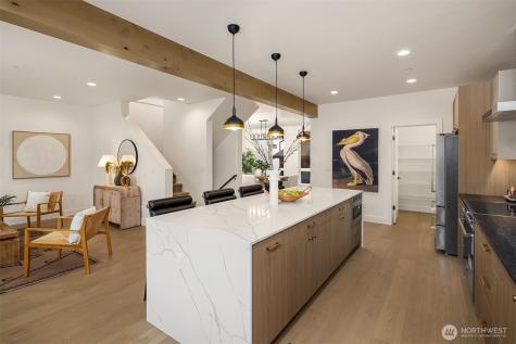 4406 1st Avenue NE Seattle WA 98105