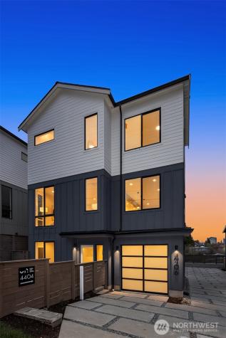 4406 1st Avenue NE Seattle WA 98105
