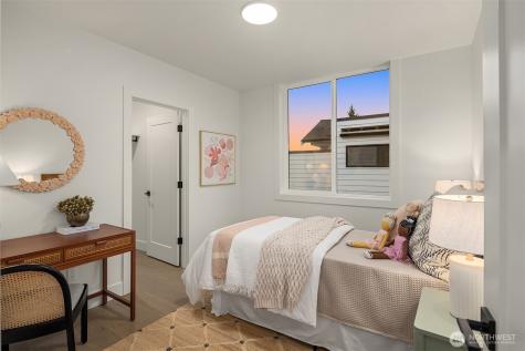 4406 1st Avenue NE Seattle WA 98105