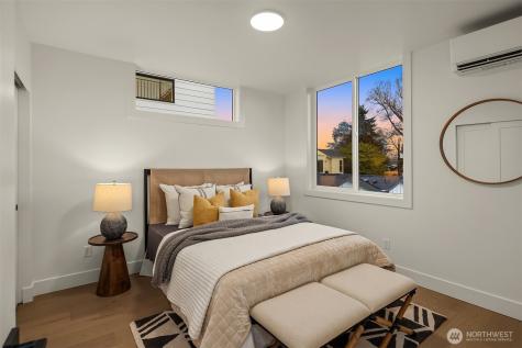 4406 1st Avenue NE Seattle WA 98105