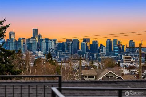4406 1st Avenue NE Seattle WA 98105