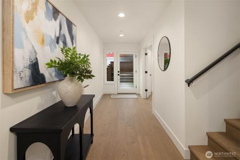 4406 1st Avenue NE Seattle WA 98105