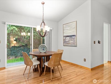 4227 Stonebridge Way Lynnwood WA 98037