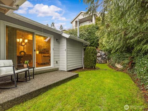 4227 Stonebridge Way Lynnwood WA 98037