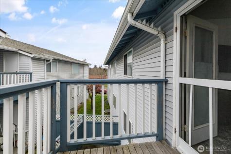 730 SE 8th Avenue Oak Harbor WA 98277