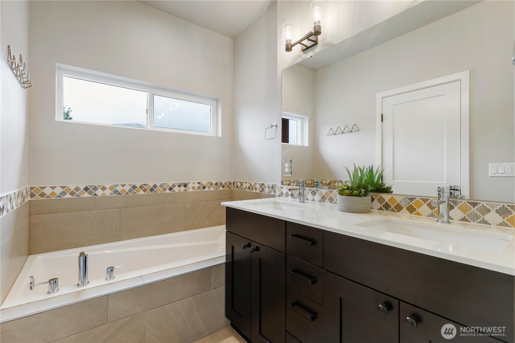 1078 Cabin Creek Lane SW Issaquah WA 98027
