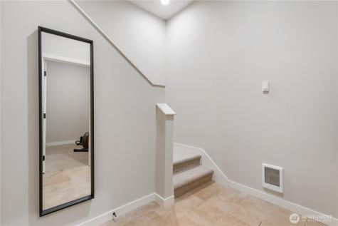 1078 Cabin Creek Lane SW Issaquah WA 98027