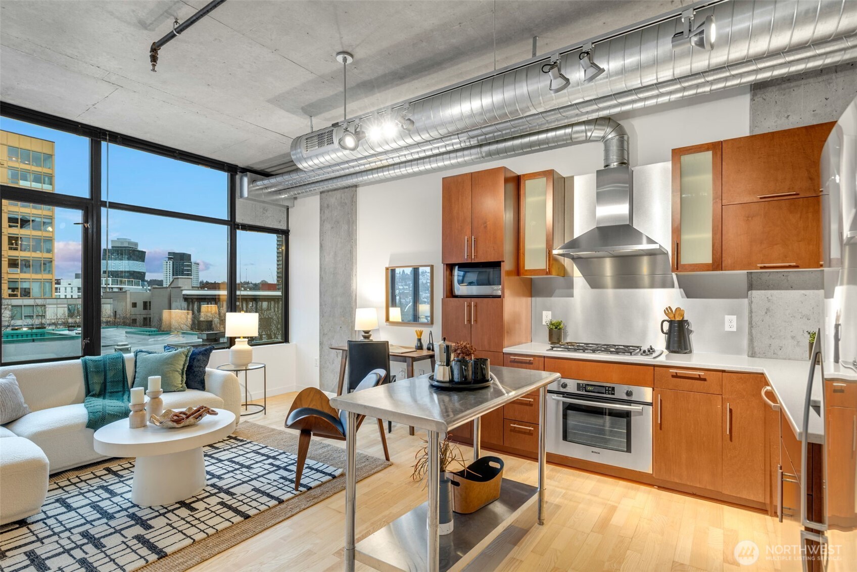 2720 3rd Avenue Seattle WA 98121