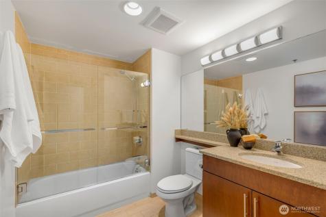 2720 3rd Avenue Seattle WA 98121