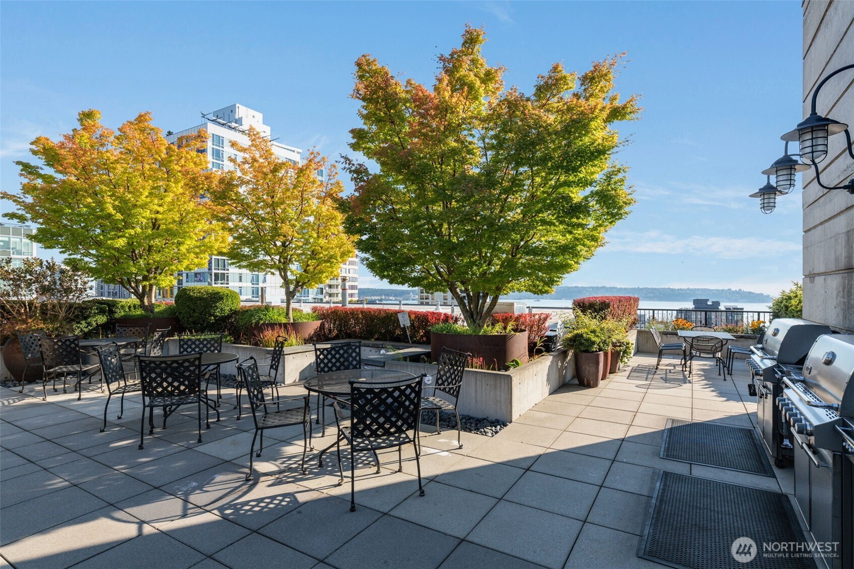 2720 3rd Avenue Seattle WA 98121