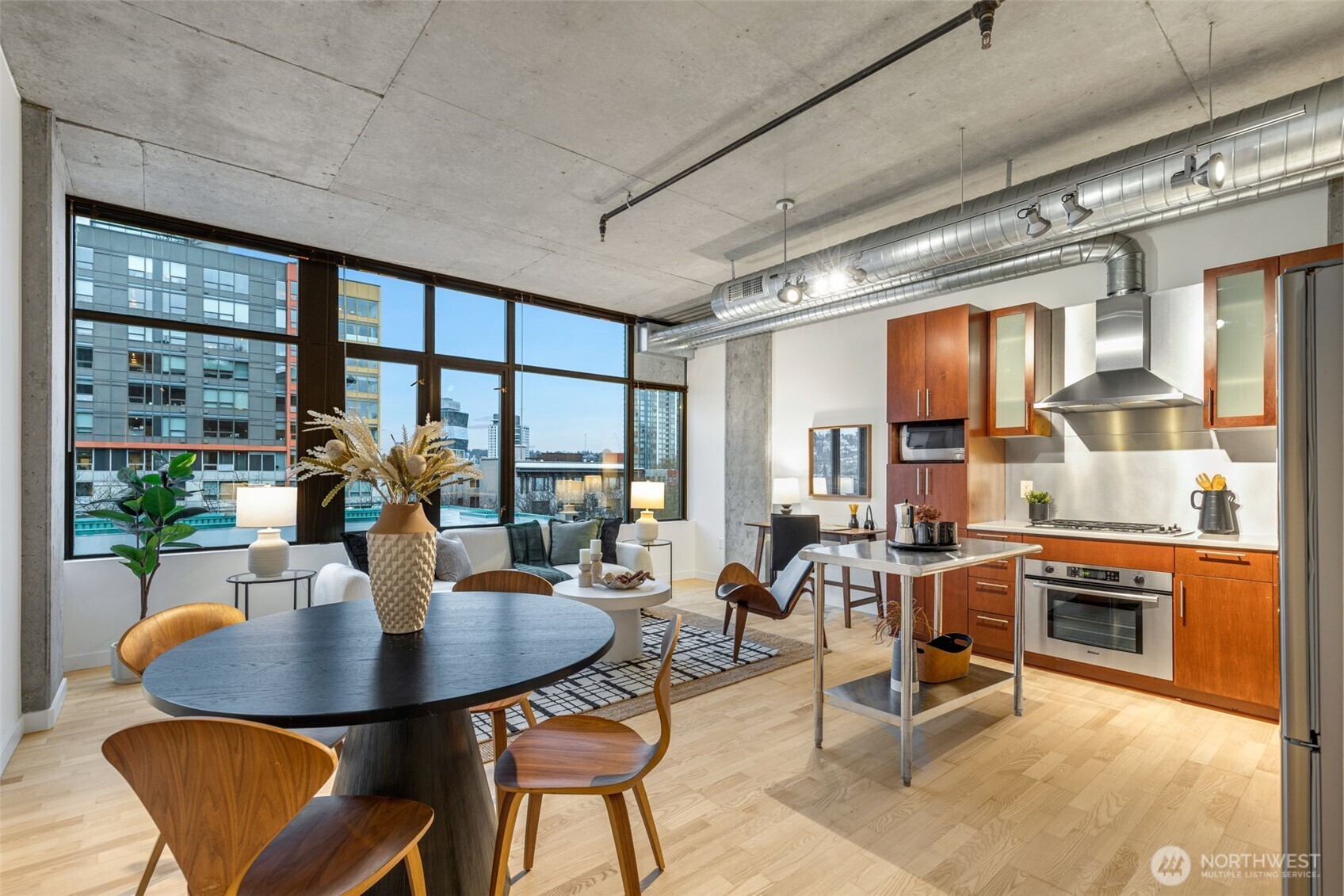 2720 3rd Avenue Seattle WA 98121