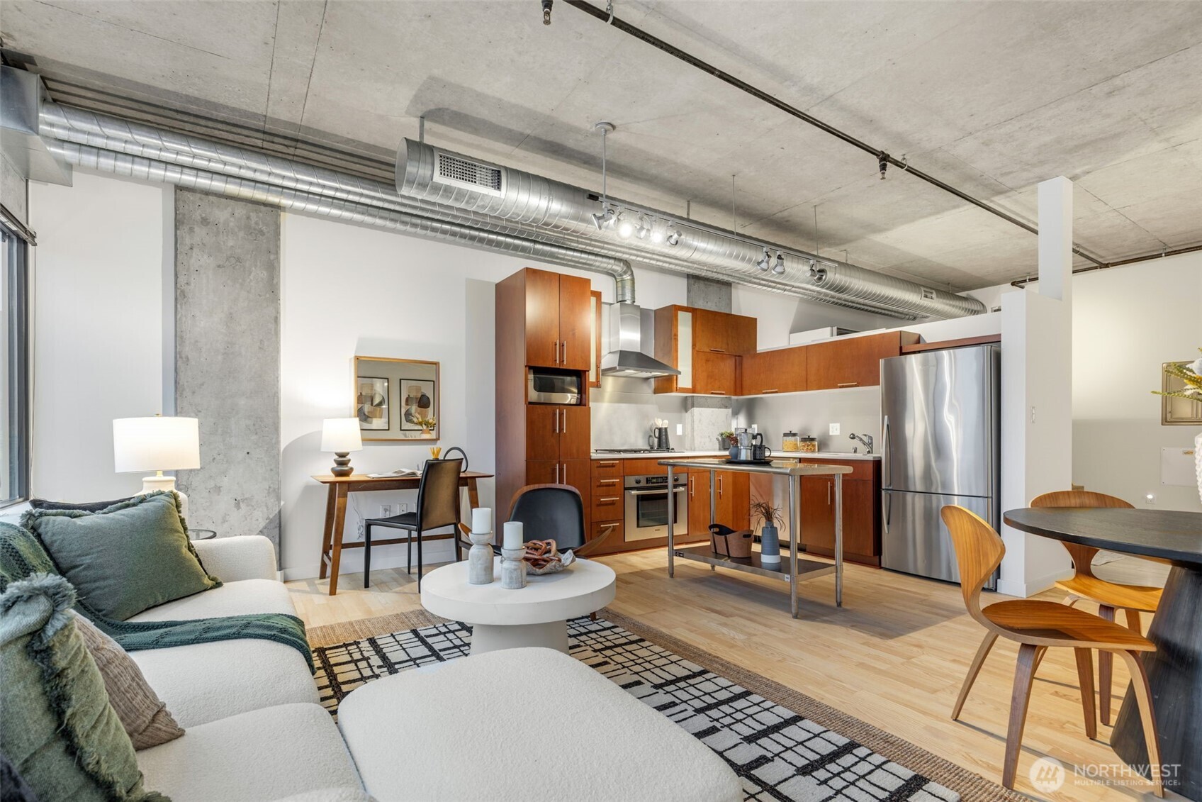 2720 3rd Avenue Seattle WA 98121
