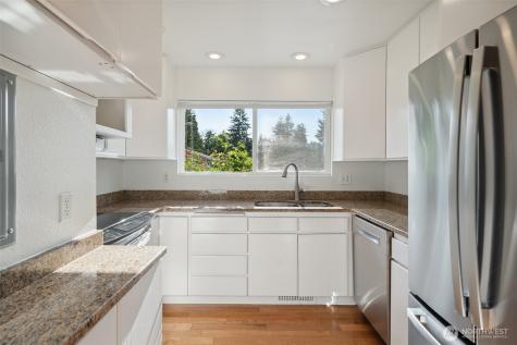 10030 NE 120th Street Kirkland WA 98034