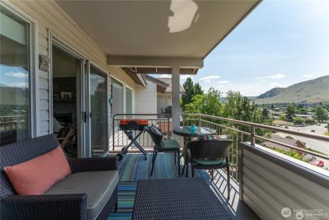 808 W Manson Highway Chelan WA 98816